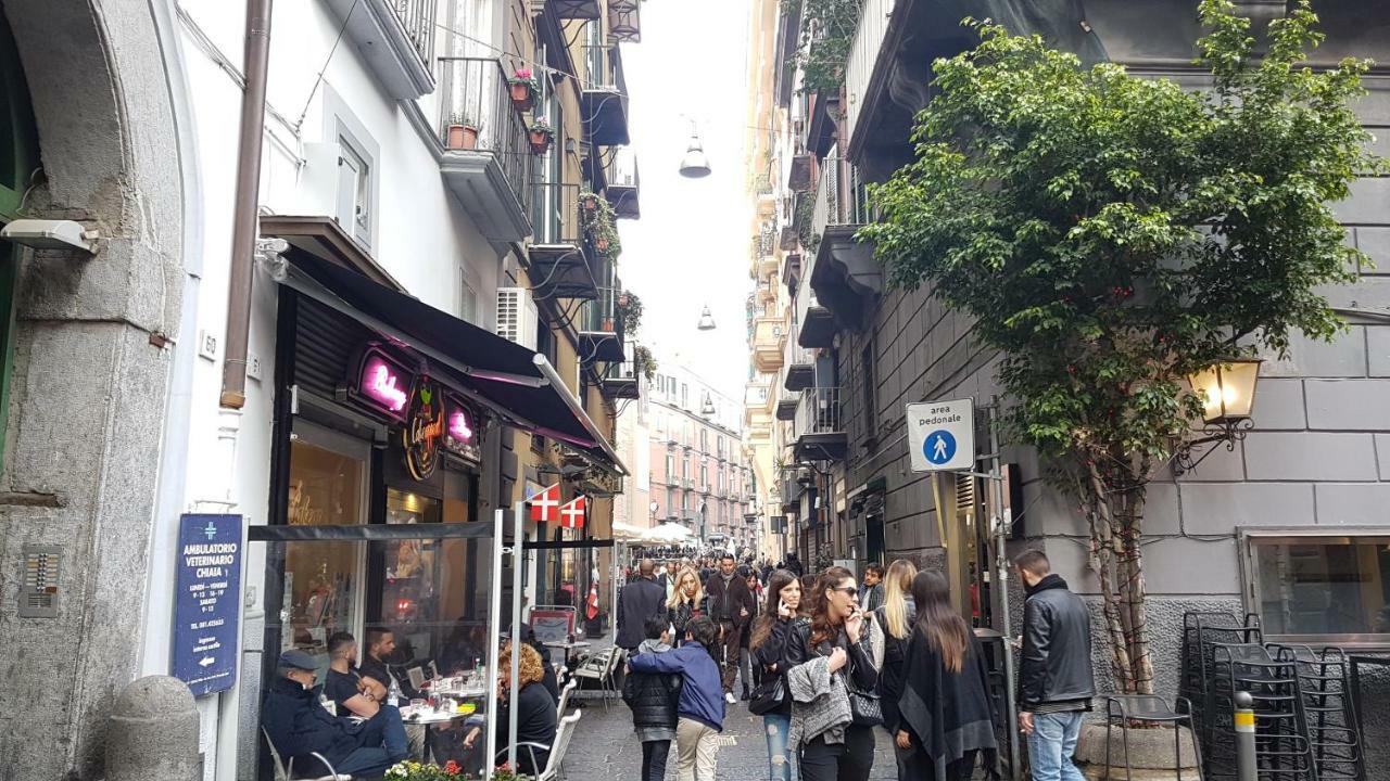 Il Salotto Di Nonna Cornelia 2 Otel Napoli Dış mekan fotoğraf